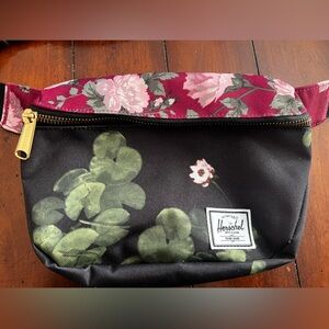 Herschel Floral Fanny Pack
